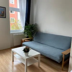 premium-sunny-flat-in-central.vienna-besthotels.com/